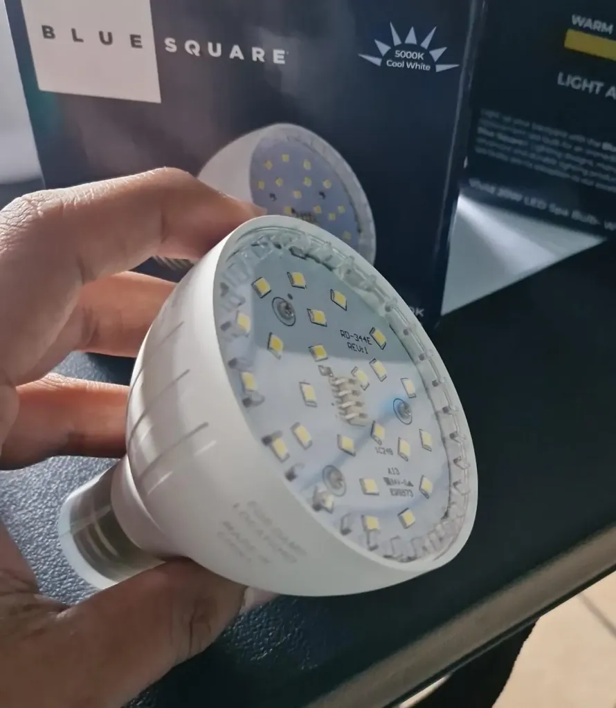 Bombillo LED 12V PISCINA BLANCO 300/400W EQUIVALENTE VLB3500-WT
